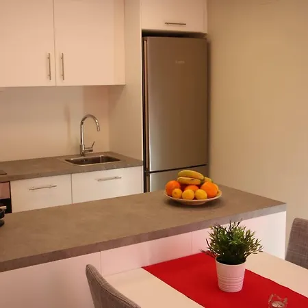 Casa Tomas - Lovely Townhouse In * Cambrils
