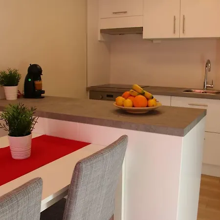 Casa Tomas - Lovely Townhouse In Cambrils