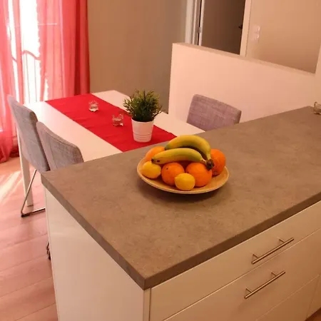 Casa Tomas - Lovely Townhouse In Apartment Cambrils